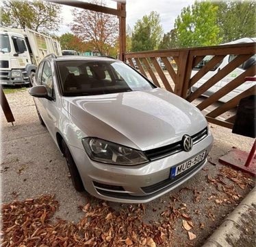 Volkswagen Golf VII