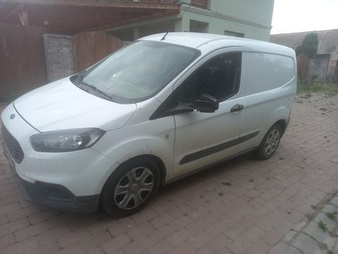 FORD TRANSIT COURIER
