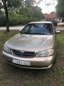 NISSAN MAXIMA
