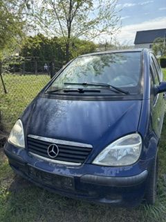 Mercedes A 140 típusú 2003 gyártási évű , kék színű gépjármű.. Ajánlat…