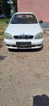 DAEWOO Lanos KLAT, évjárat:1998, öntömeg(Kg.):1111, össztömeg(Kg.):1595…