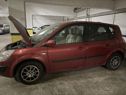 RENAULT SCENIC