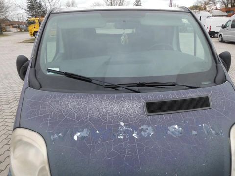 Opel VIVARO F7 (AMA),