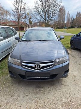 Honda ACCORD SEDAN CN1